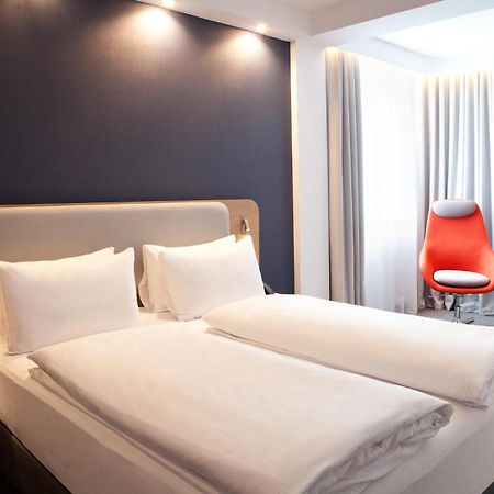 Holiday Inn Express Bochum By Ihg מראה חיצוני תמונה