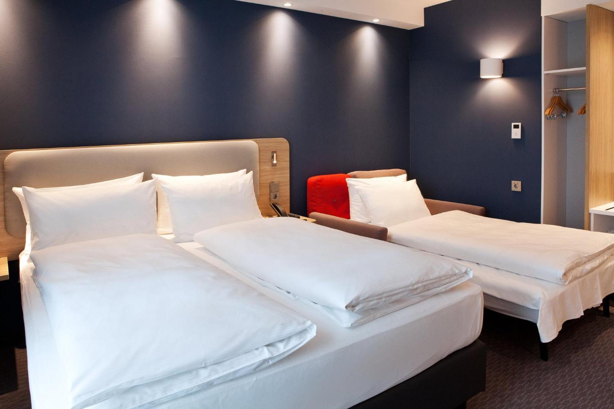 Holiday Inn Express Bochum By Ihg מראה חיצוני תמונה