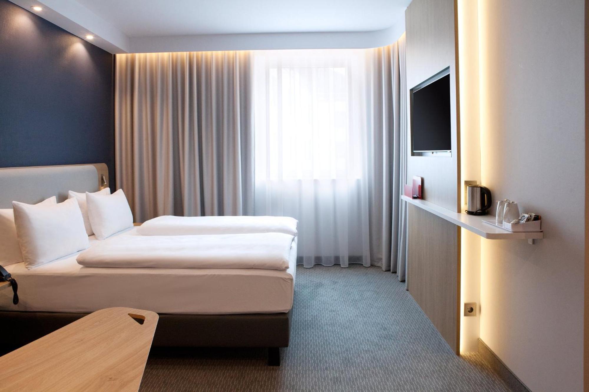 Holiday Inn Express Bochum By Ihg מראה חיצוני תמונה