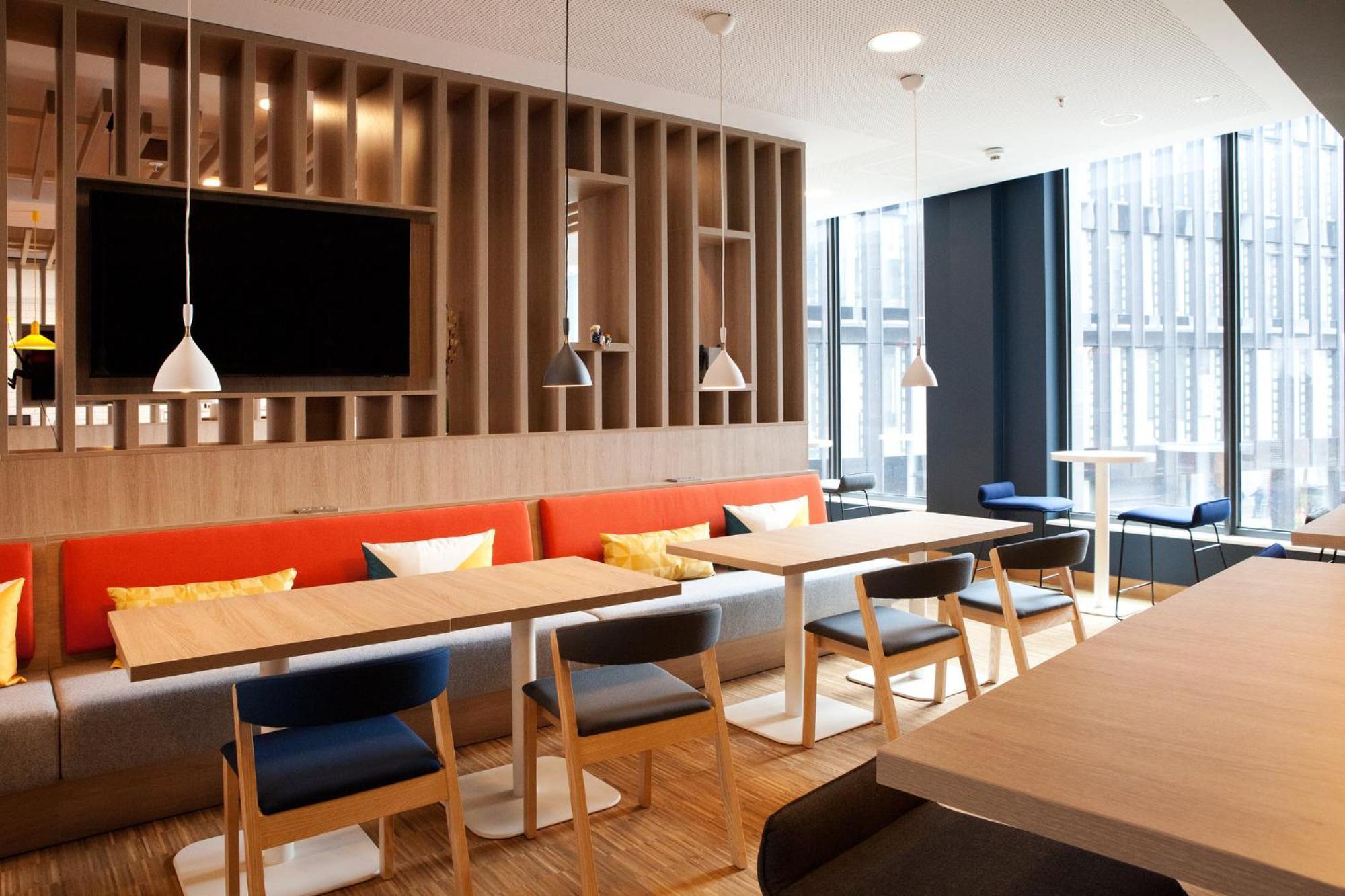 Holiday Inn Express Bochum By Ihg מראה חיצוני תמונה