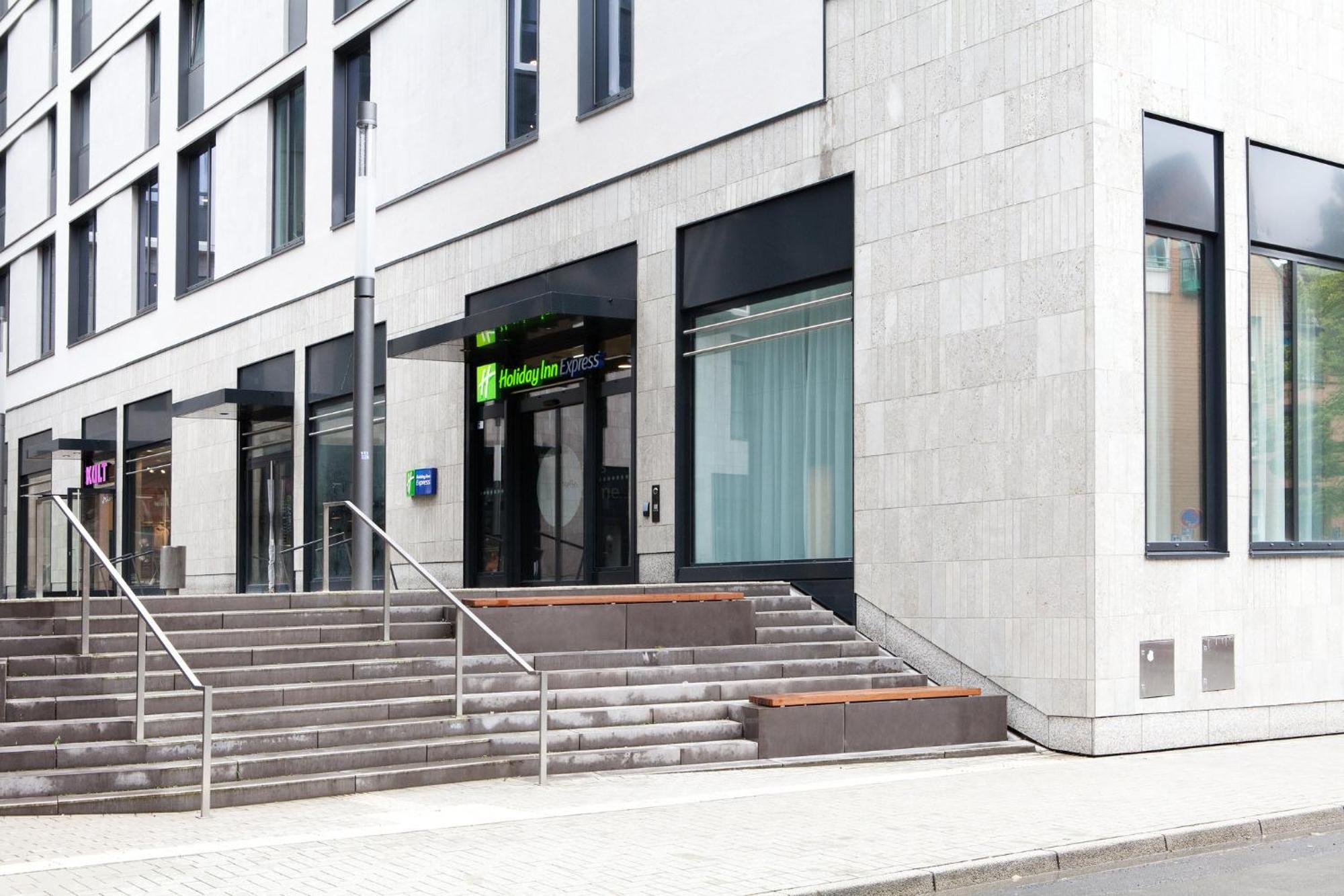 Holiday Inn Express Bochum By Ihg מראה חיצוני תמונה