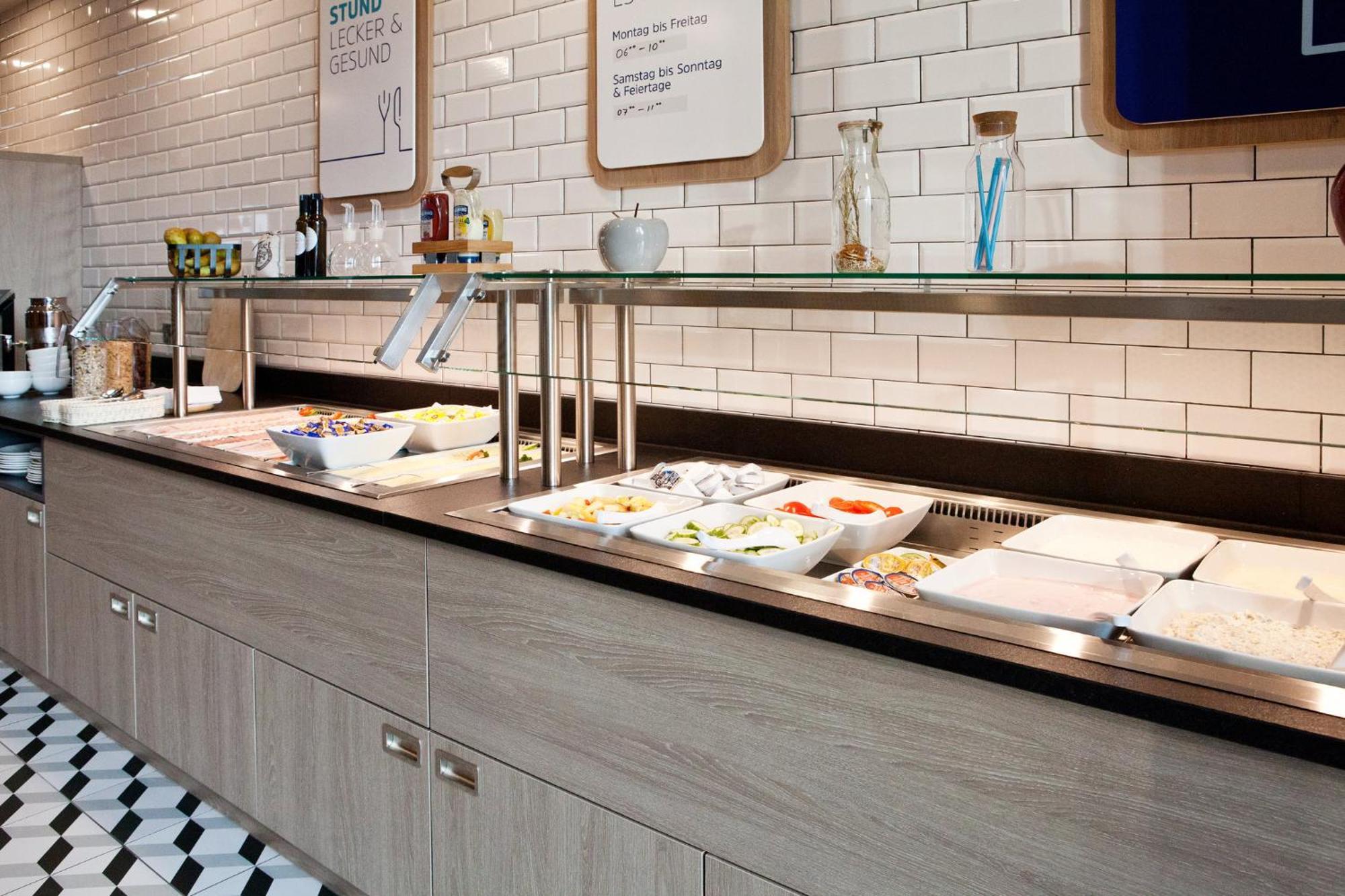 Holiday Inn Express Bochum By Ihg מראה חיצוני תמונה